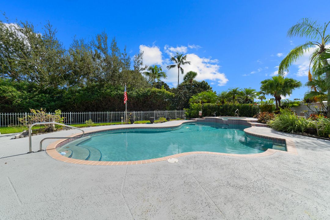 For Sale: $749,000 (3 beds, 2 baths, 2271 Square Feet)