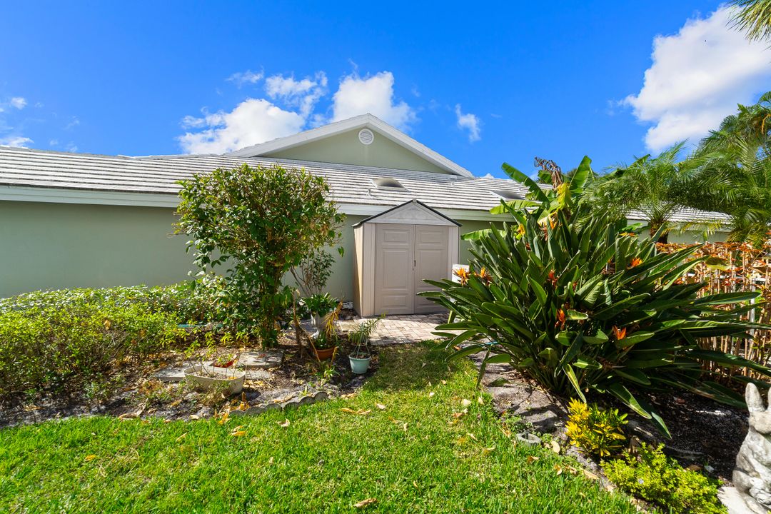 For Sale: $749,000 (3 beds, 2 baths, 2271 Square Feet)