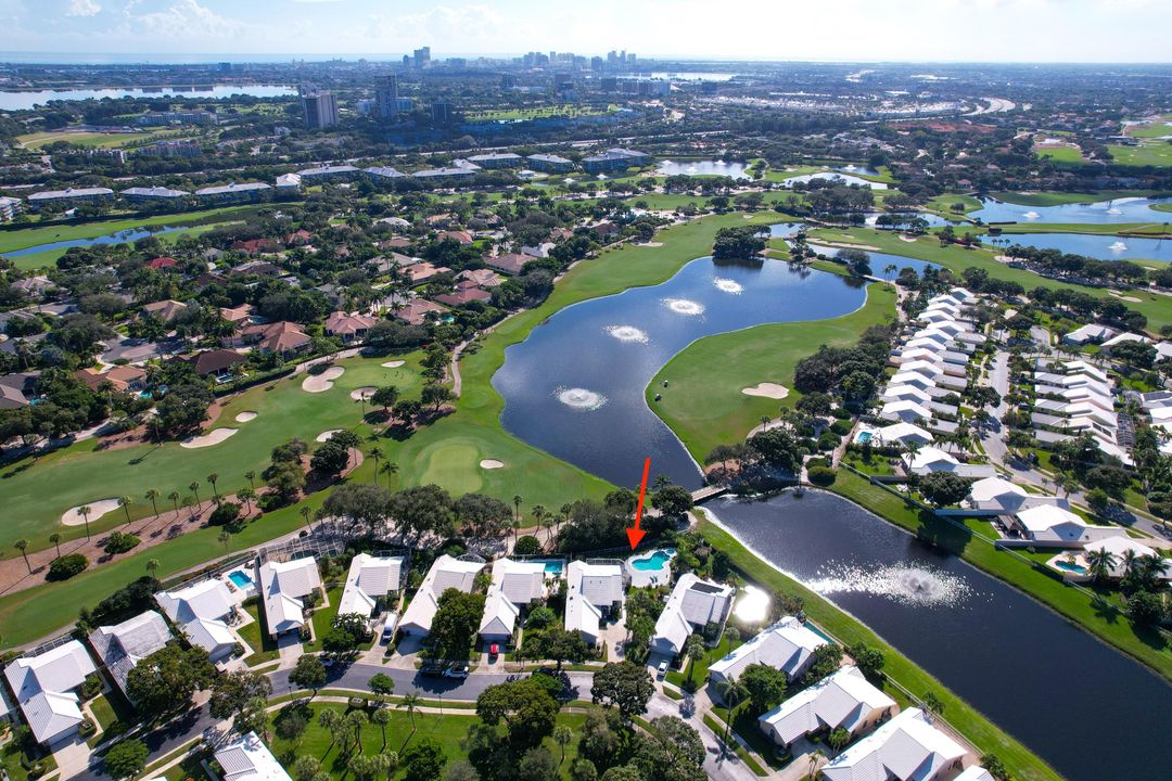 For Sale: $749,000 (3 beds, 2 baths, 2271 Square Feet)