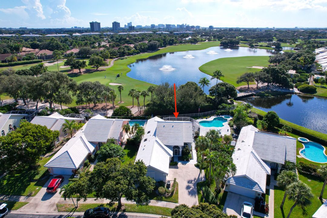 For Sale: $749,000 (3 beds, 2 baths, 2271 Square Feet)