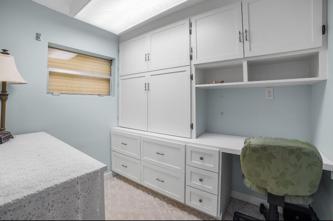 Active With Contract: $230,000 (2 beds, 2 baths, 1158 Square Feet)