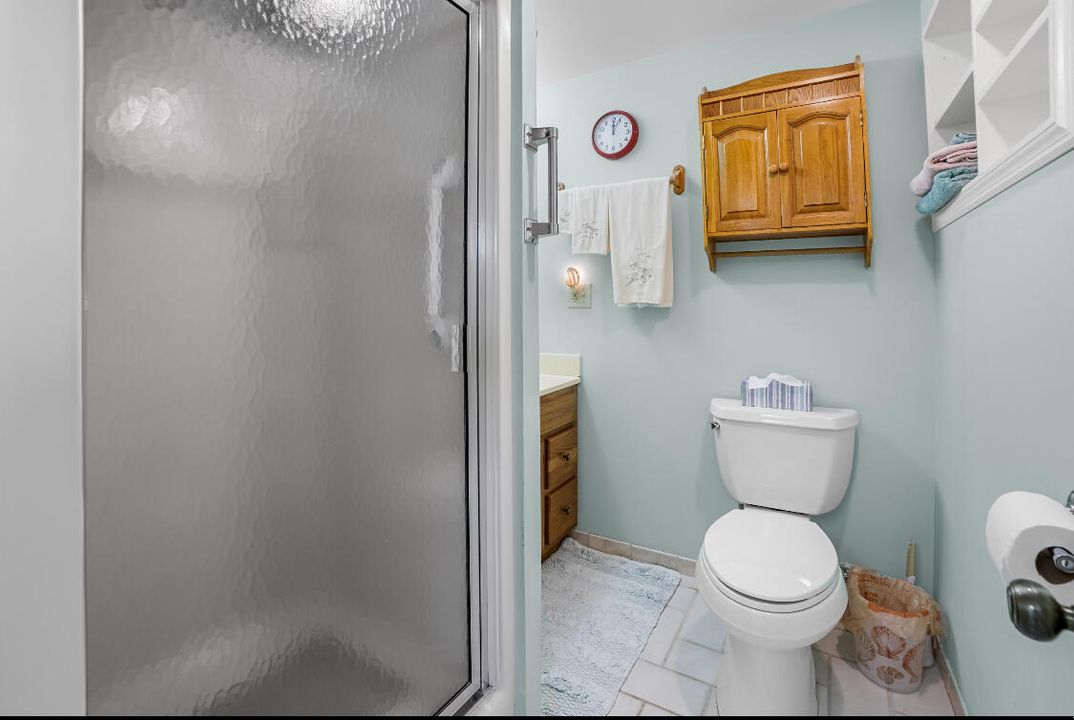 Active With Contract: $230,000 (2 beds, 2 baths, 1158 Square Feet)