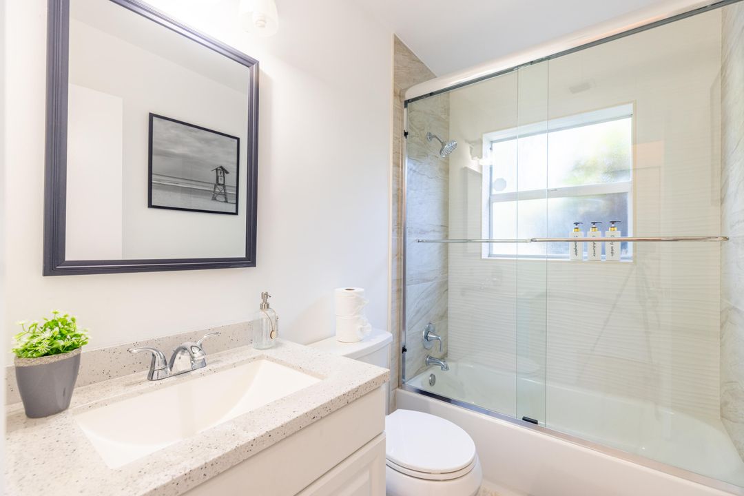 For Rent: $5,300 (3 beds, 2 baths, 1198 Square Feet)