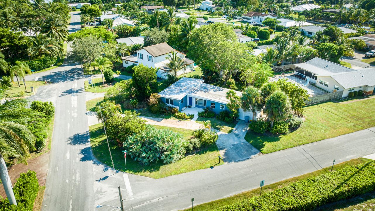 For Rent: $5,300 (3 beds, 2 baths, 1198 Square Feet)