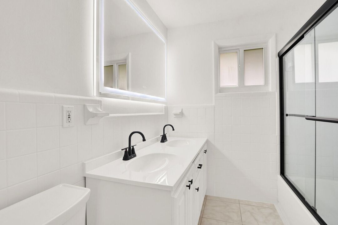 For Sale: $599,000 (4 beds, 2 baths, 1651 Square Feet)