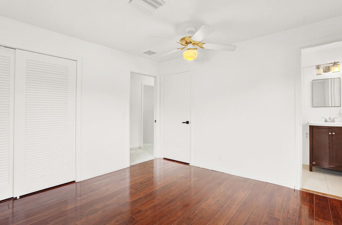 For Sale: $599,000 (4 beds, 2 baths, 1651 Square Feet)