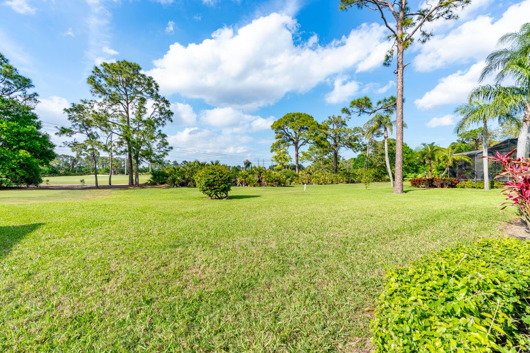 For Sale: $419,000 (2 beds, 2 baths, 2052 Square Feet)