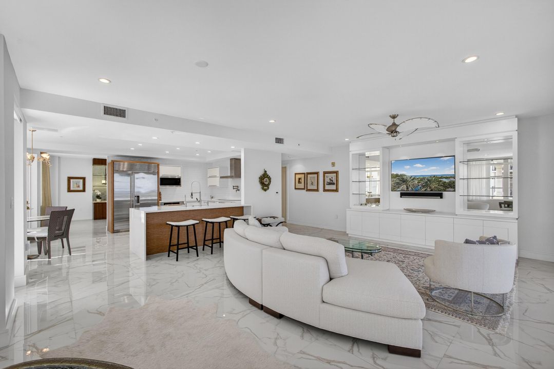 En Venta: $3,945,000 (3 camas, 3 baños, 3295 Pies cuadrados)