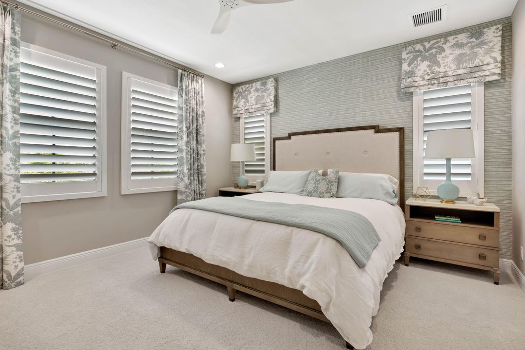 Под контрактом: $3,500,000 (4 спален, 4 ванн, 3918 Квадратных фут)