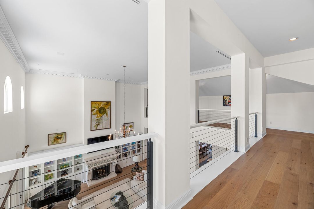 For Sale: $6,975,000 (6 beds, 6 baths, 7844 Square Feet)