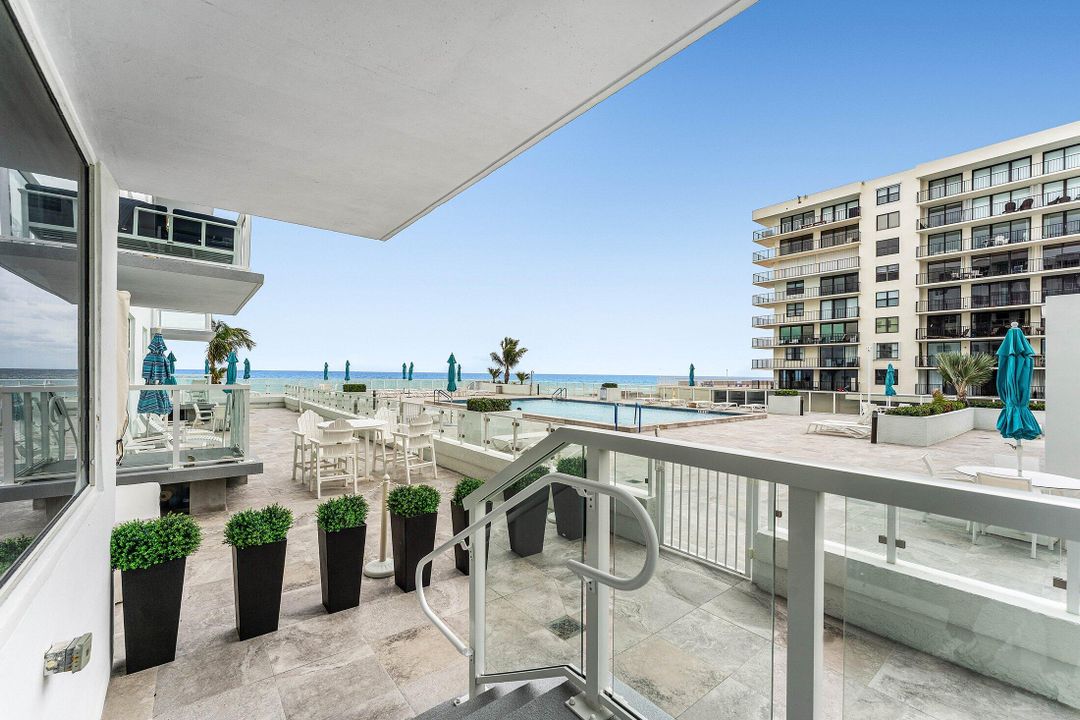 For Sale: $499,900 (1 beds, 1 baths, 1008 Square Feet)