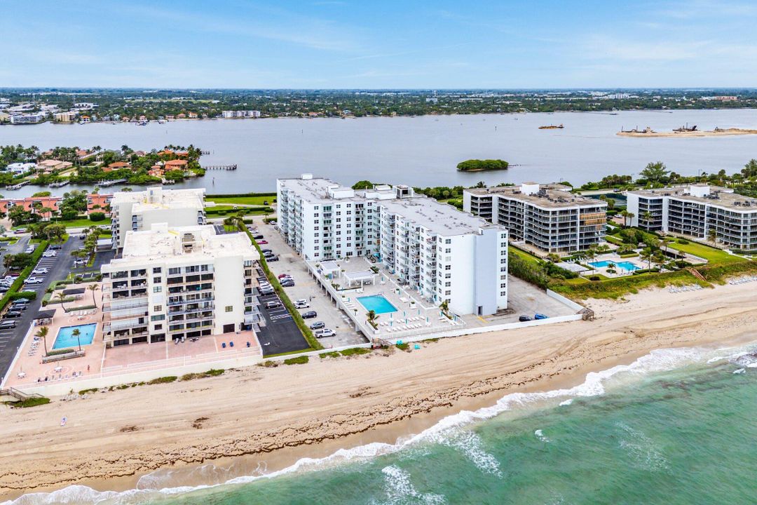 For Sale: $499,900 (1 beds, 1 baths, 1008 Square Feet)