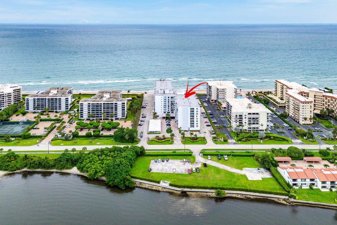 For Sale: $499,900 (1 beds, 1 baths, 1008 Square Feet)