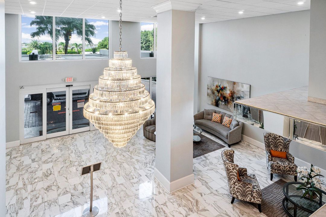 For Sale: $499,900 (1 beds, 1 baths, 1008 Square Feet)