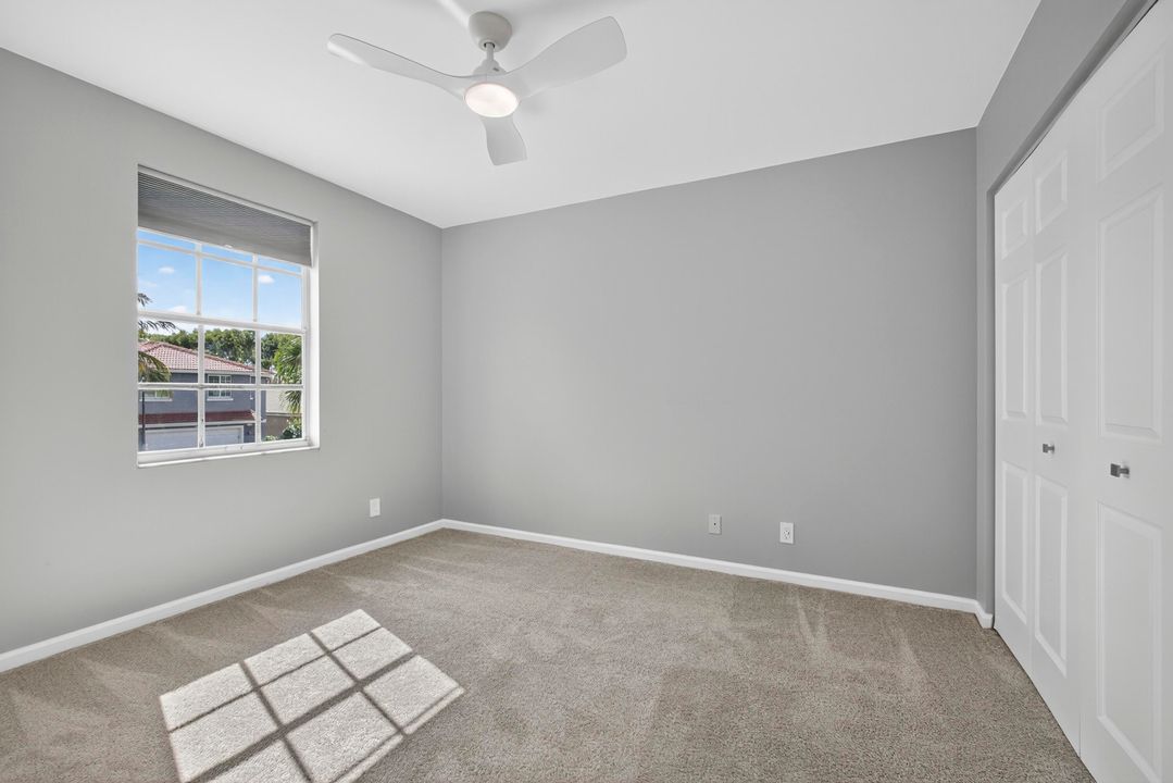 For Sale: $485,000 (3 beds, 2 baths, 2004 Square Feet)