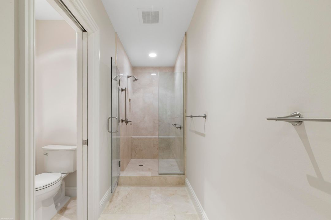 En Venta: $2,499,000 (3 camas, 3 baños, 2801 Pies cuadrados)