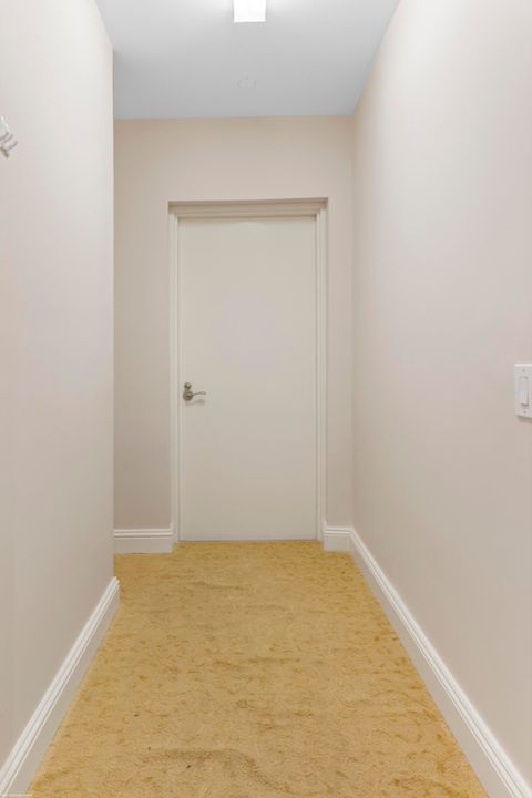 En Venta: $2,499,000 (3 camas, 3 baños, 2801 Pies cuadrados)