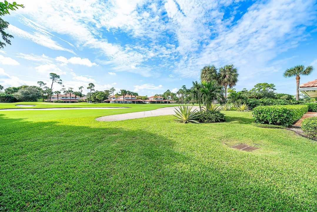 На продажу: $2,149,000 (3 спален, 2 ванн, 2374 Квадратных фут)