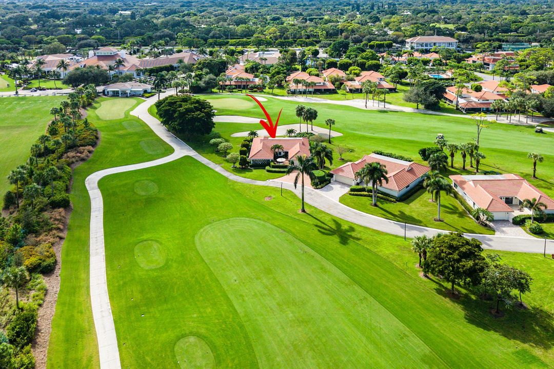 На продажу: $2,149,000 (3 спален, 2 ванн, 2374 Квадратных фут)