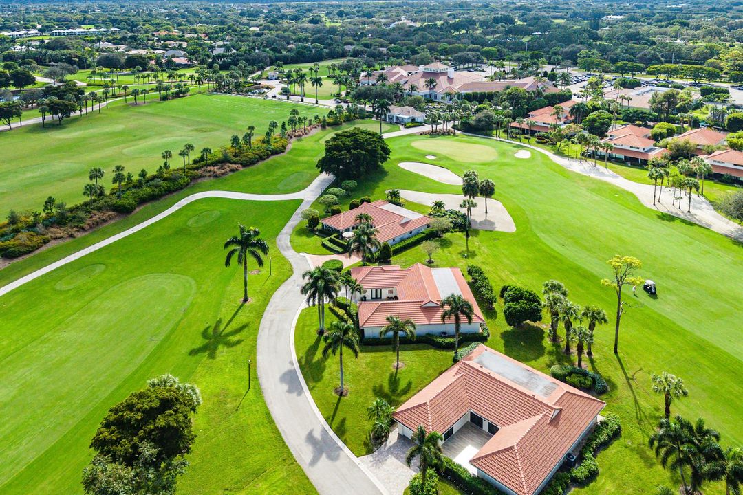 На продажу: $2,149,000 (3 спален, 2 ванн, 2374 Квадратных фут)