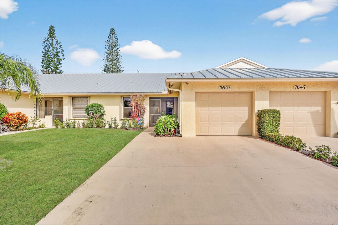 待售: $329,000 (2 贝兹, 2 浴室, 1306 平方英尺)