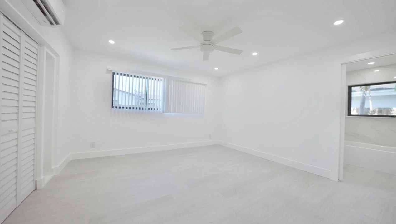 For Rent: $4,999 (2 beds, 2 baths, 1862 Square Feet)