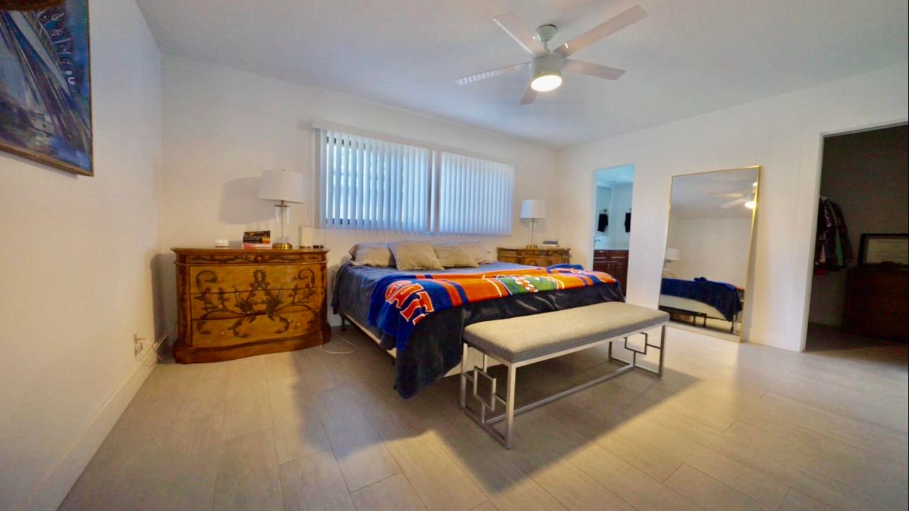 For Rent: $4,999 (2 beds, 2 baths, 1862 Square Feet)