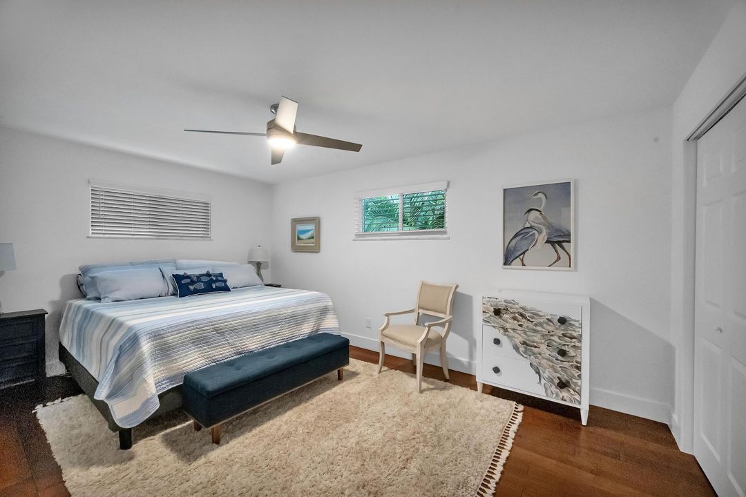 En Venta: $945,000 (3 camas, 2 baños, 1716 Pies cuadrados)