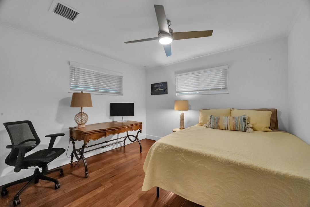 En Venta: $945,000 (3 camas, 2 baños, 1716 Pies cuadrados)