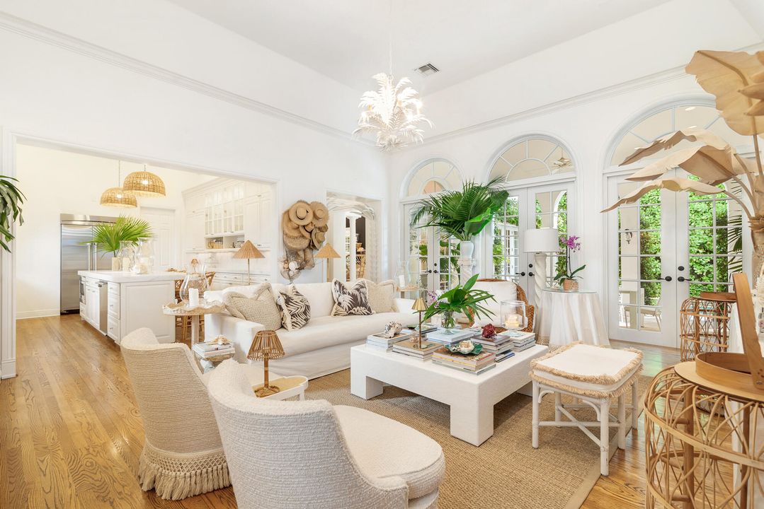 На продажу: $6,250,000 (4 спален, 4 ванн, 3957 Квадратных фут)