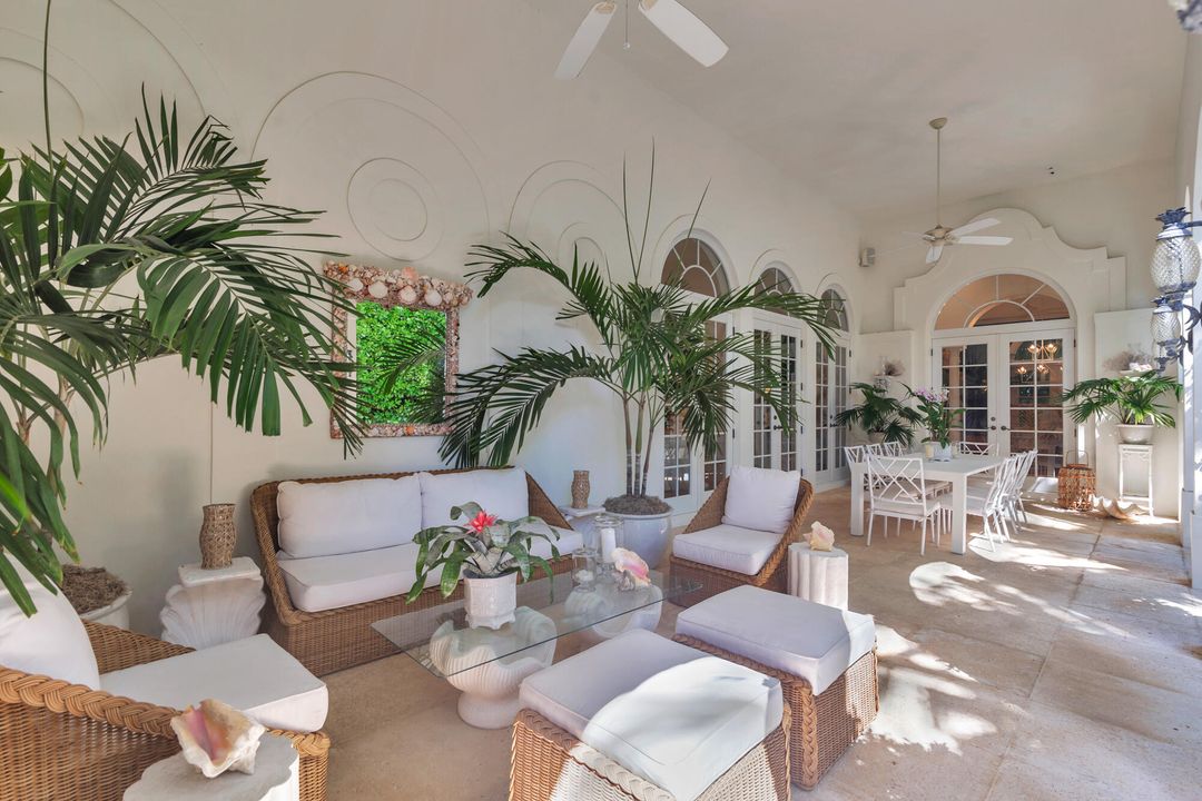 На продажу: $6,250,000 (4 спален, 4 ванн, 3957 Квадратных фут)