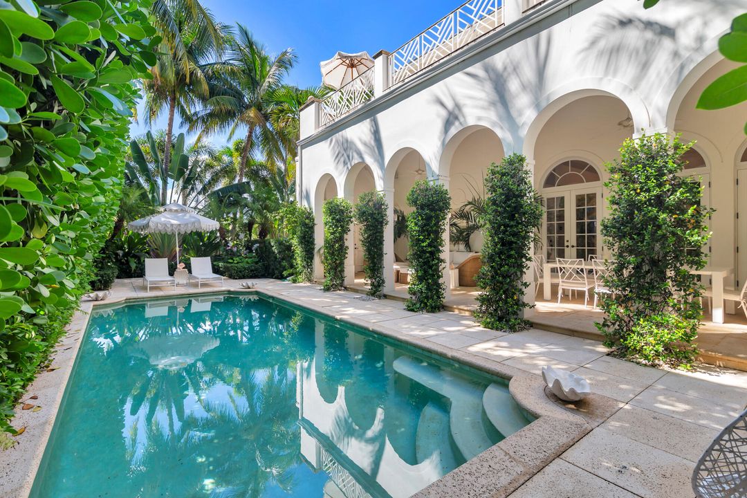 На продажу: $6,250,000 (4 спален, 4 ванн, 3957 Квадратных фут)