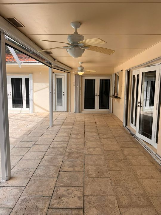 En Venta: $1,260,000 (4 camas, 2 baños, 1894 Pies cuadrados)