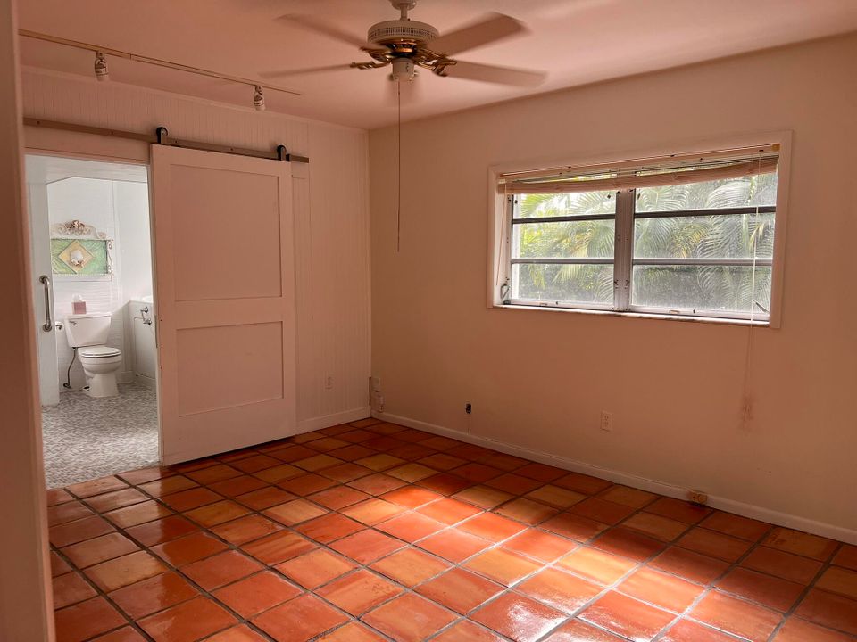 En Venta: $1,260,000 (4 camas, 2 baños, 1894 Pies cuadrados)