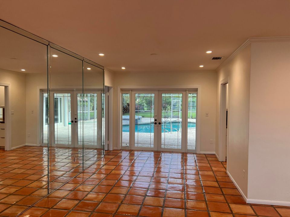 En Venta: $1,260,000 (4 camas, 2 baños, 1894 Pies cuadrados)