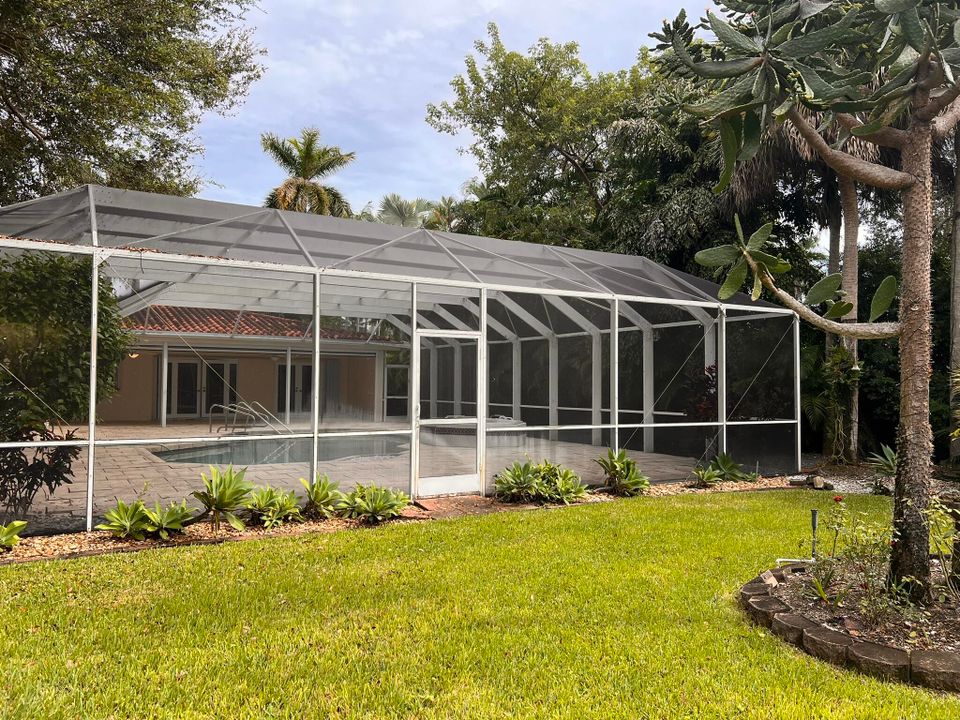 En Venta: $1,260,000 (4 camas, 2 baños, 1894 Pies cuadrados)