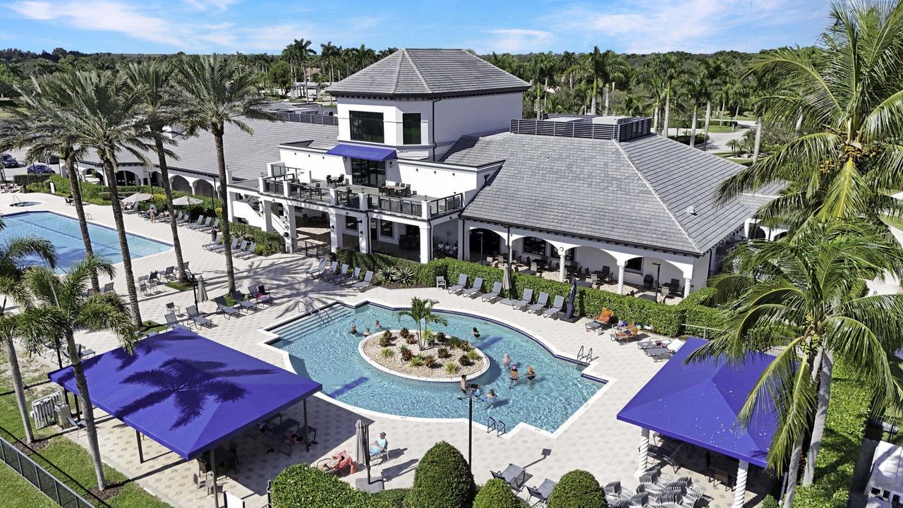 合同活跃: $379,146 (3 贝兹, 2 浴室, 1627 平方英尺)