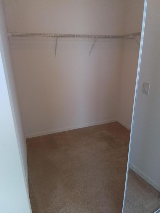 For Rent: $2,300 (3 beds, 2 baths, 1532 Square Feet)