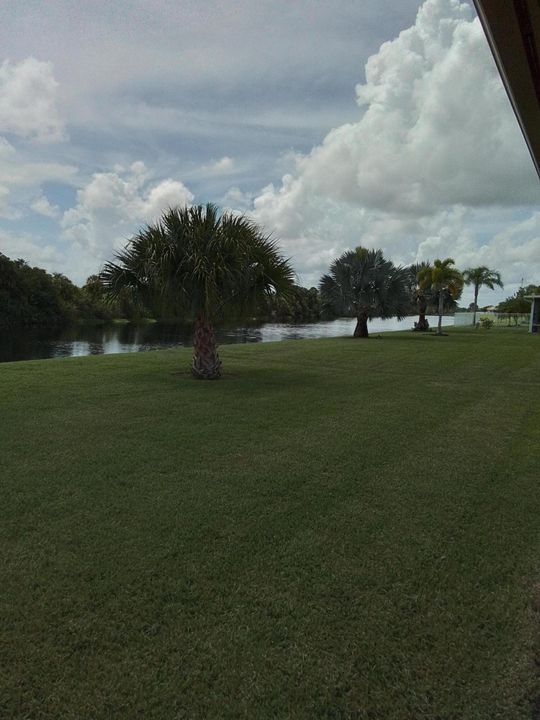 For Rent: $2,300 (3 beds, 2 baths, 1532 Square Feet)