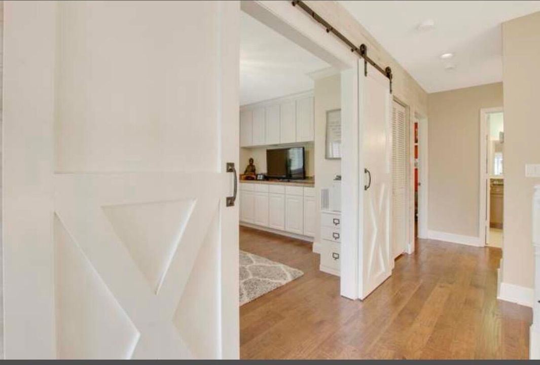 For Sale: $760,000 (4 beds, 3 baths, 2675 Square Feet)