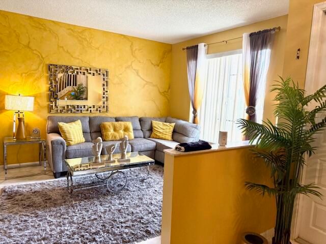 For Rent: $4,200 (4 beds, 2 baths, 2644 Square Feet)