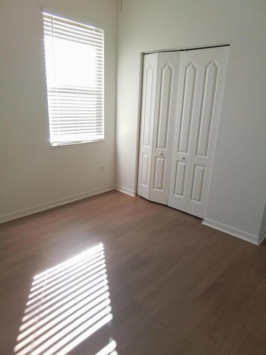 For Rent: $2,300 (3 beds, 2 baths, 1532 Square Feet)