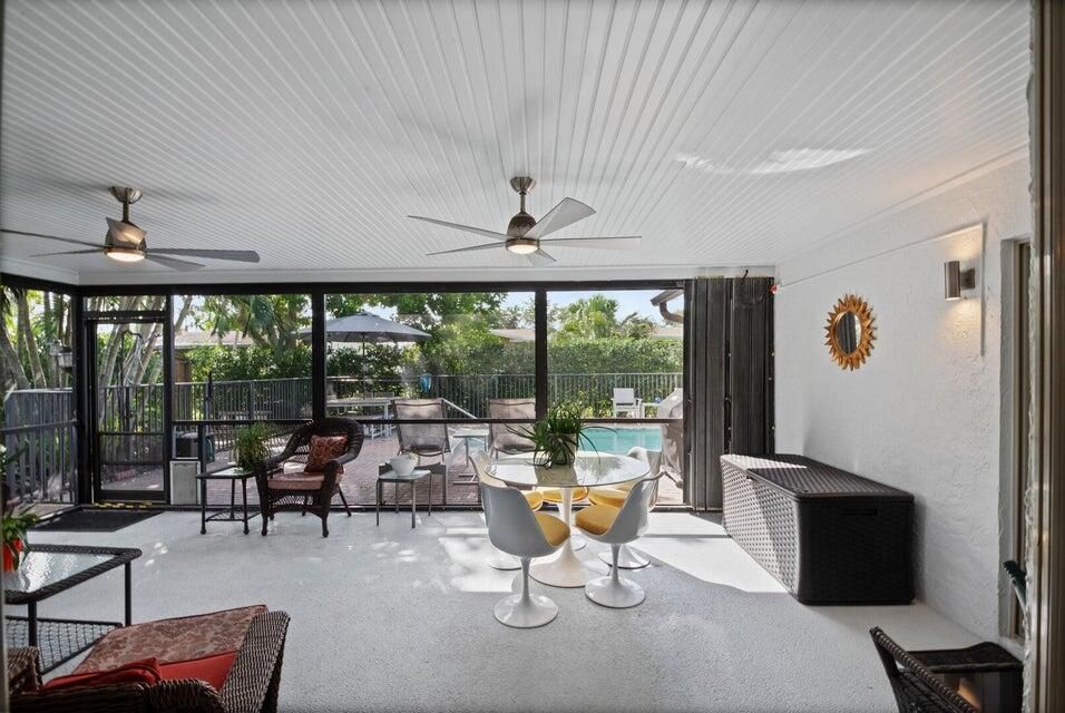 出租: $4,500 (2 贝兹, 2 浴室, 1344 平方英尺)