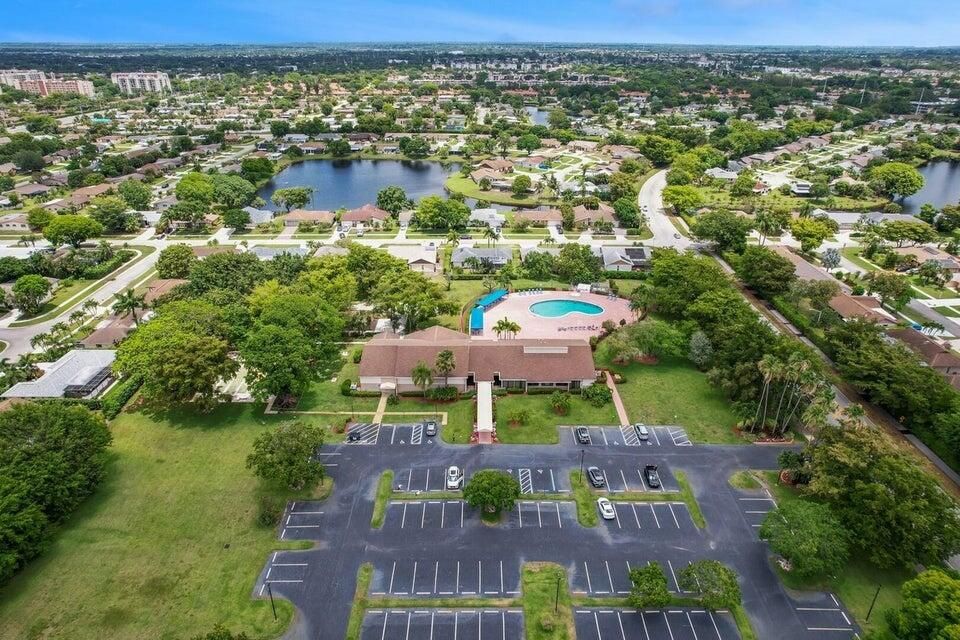 出租: $4,500 (2 贝兹, 2 浴室, 1344 平方英尺)