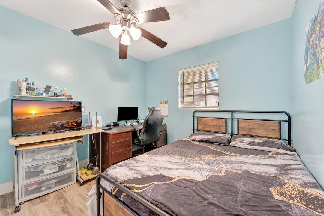 For Sale: $340,000 (3 beds, 2 baths, 1500 Square Feet)