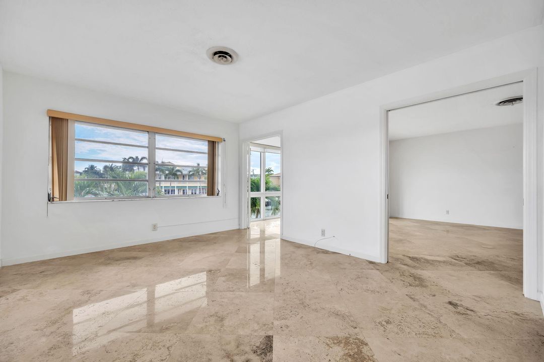 В аренду: $2,500 (2 спален, 2 ванн, 1267 Квадратных фут)