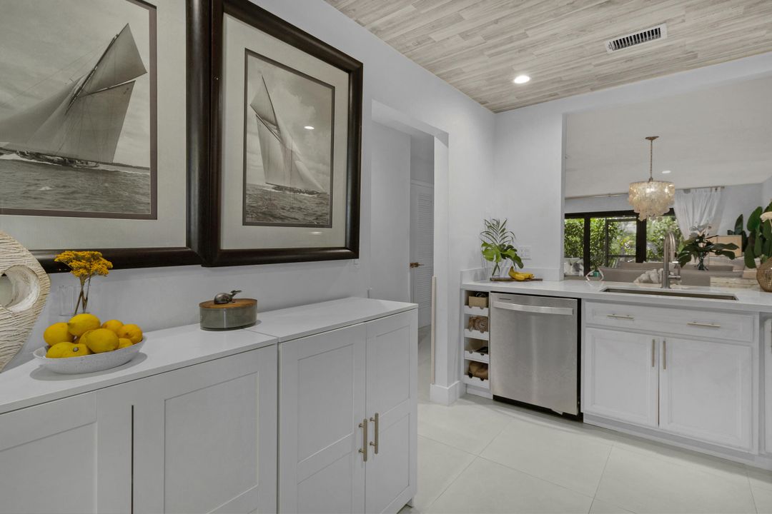 待售: $450,000 (2 贝兹, 2 浴室, 1440 平方英尺)