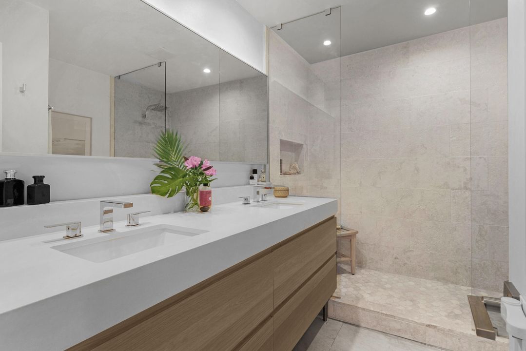 待售: $450,000 (2 贝兹, 2 浴室, 1440 平方英尺)