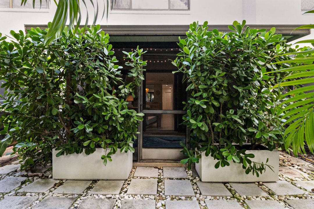 待售: $450,000 (2 贝兹, 2 浴室, 1440 平方英尺)