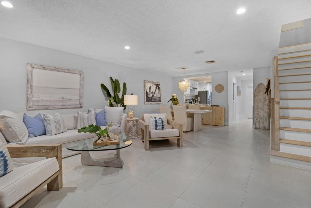 待售: $450,000 (2 贝兹, 2 浴室, 1440 平方英尺)